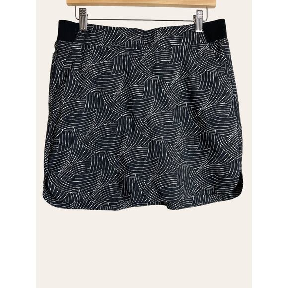Cypress Club Black White Dotted Print Athletic Skort Size Medium - Picture 5 of 7